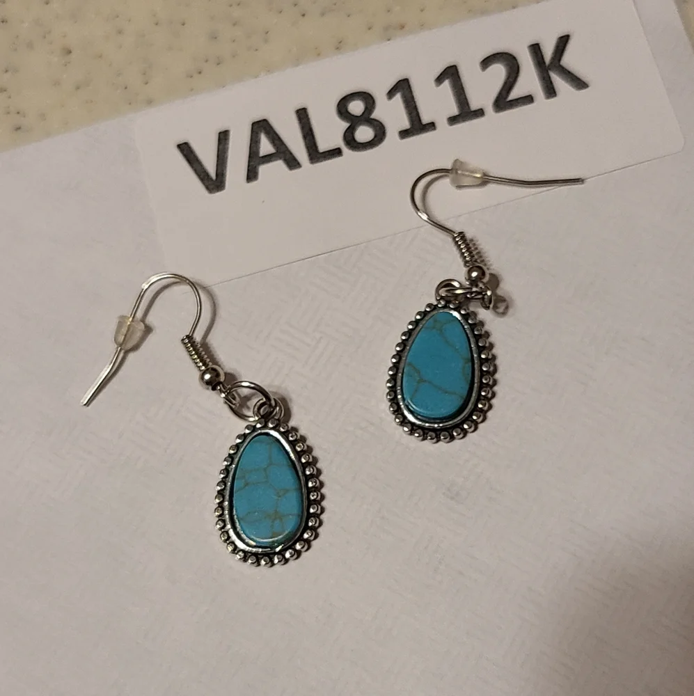 Vintage Silver and Turquoise Drop Earrings - Picture 4 of 5